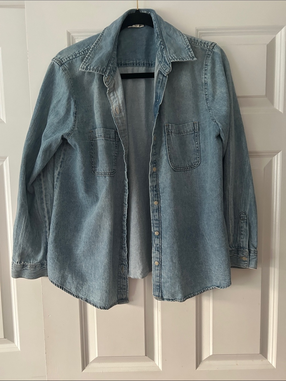 a.n.a Washed Light Blue Denim Button-Front Shirt